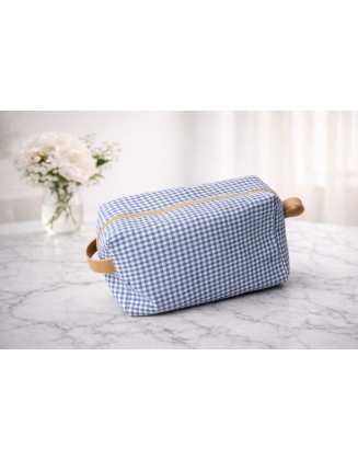 Trousse de toilette vichy bleu